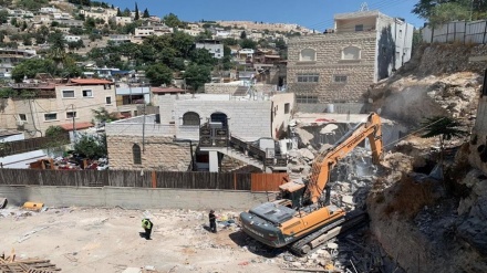 Forcat sioniste shkatërrojnë shtëpitë e palestinezëve në fshatin Al-Arakib