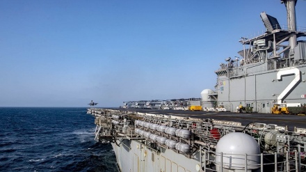 הפנטגון: מסוק איראני התקרב 25 מטר מספינת מלחמה אמריקנית במפרץ עומאן