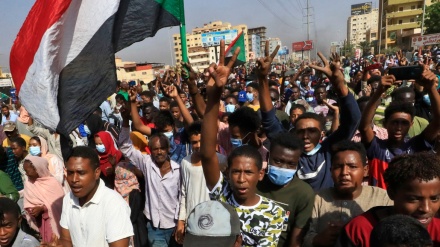 苏丹人民对“阿卜杜拉·哈姆杜克”重新掌权协议的反应