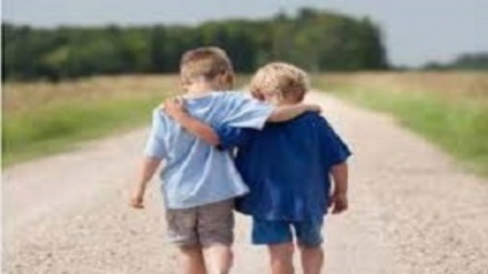 सच्चे और अच्छे दोस्त के बारे में मासूम ने क्या कहे हैं? सच्चे दोस्त की 19 अलामतें