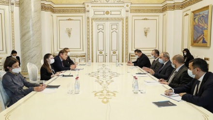 Հայաստանը տարածաշրջանում ժողովրդավարության փայլող աստղ է. ԵԽԽՎ համազեկուցողները՝ Նիկոլ Փաշինյանին