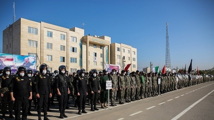 Anggota Basij di Seluruh Iran Peringati Pekan Basij (1)