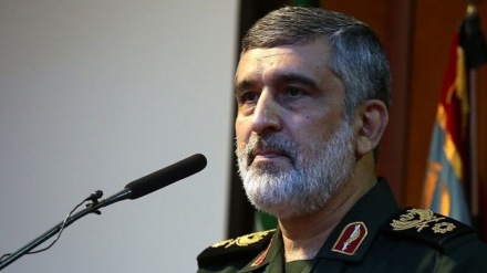 イラン革命防衛隊航空宇宙司令官、「米軍は心理的プレッシャー下にある」