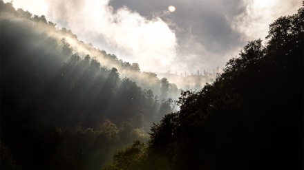 Foto Pilihan Bulan Aban 1400 HS