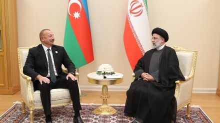 イラン大統領が、ウズベキスタン・アゼルバイジャン大統領らと会談　