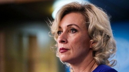 Zakharova: Ekstradimi i themeluesit të WikiLeaks nga Britania në Shtetet e Bashkuara është i turpshëm