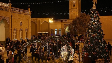 イラン中部イスファハーン・ヴァーンク教会におけるクリスマス