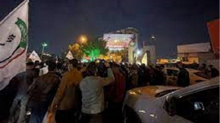 تجمع مردم بغداد پس از فراخوان گروه‌های مقاومت