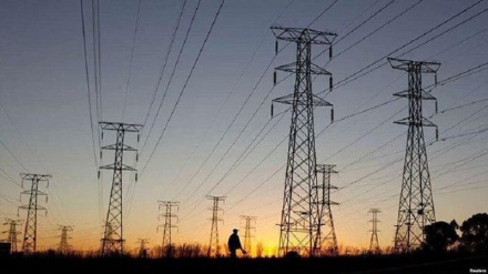 برق وارداتی ازبکستان به کابل قطع شد