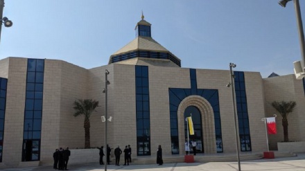 波斯湾地区最大的天主教堂在巴林落成
