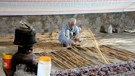 ایران در قاب تصویر: حصیر بافی در سیستان و بلوچستان