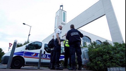Iran fordert Frankreich auf, antimuslimische Gesetze nach Schließung der Moscheen zu überarbeiten
