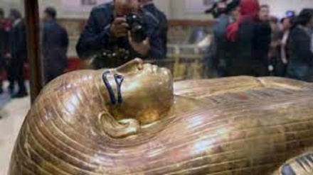 Tolte virtualmente le bende alla mummia del faraone Amenhotep I 