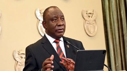 הנשיא של דרום אפריקה נדבק בקורונה