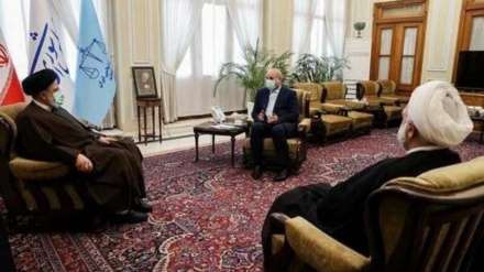 ראשי שלוש רשויות הממשל באיראן התכנסו לישיבתם השבועית