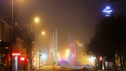 Zanjan Tenggelam dalam Kabut Gelap