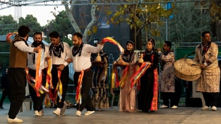 Festivali i shfaqjeve tradicionale dhe popullore në Iran