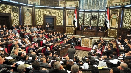 Një delegacion parlamentar sirian viziton Iranin