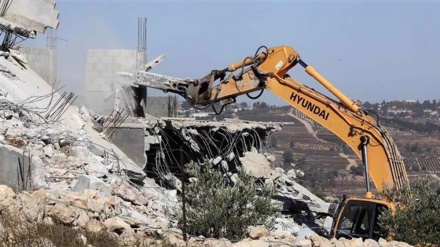 Israeli forces demolish Palestinian family’s home in S West Bank