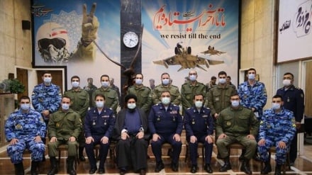 Встреча командующего ВВС иранской армии с армянскими призывниками 