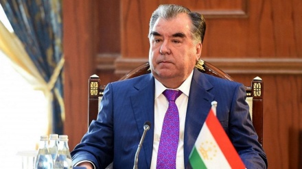 تبریک سال نو میلادی از سوی امامعلی رحمان به مردم تاجیکستان  