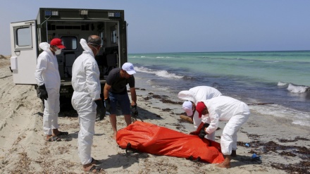 Zbulohen trupat e pajetë të 28 refugjatëve në brigjet e Libisë