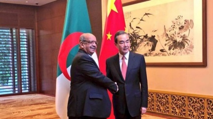 Algérie : coup assassin anti-US?