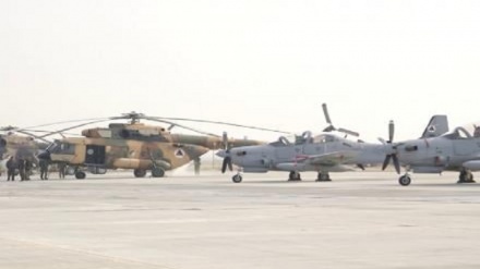  انتقال هواپیماهای نظامی به افغانستان 