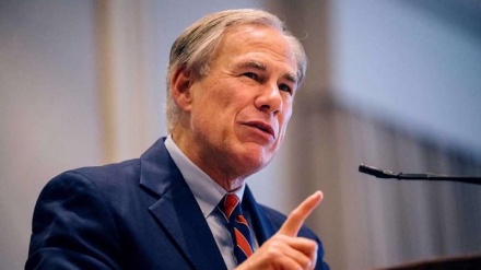 Texas governor using millions in taxpayer funds for Trump-like border wall project