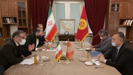 Iran e Kirghizistan discutono di cooperazione per la sicurezza + FOTO