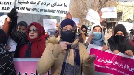 شلیک هوایی در تجمع اعتراضی زنان در کابل