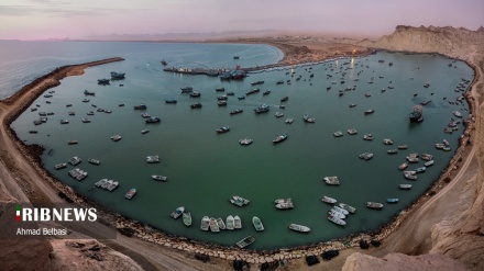 Porti i bukur Peris në juglindje të Iranit