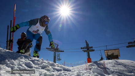 Kampionati i ligës ndërkombëtare të Snowbordit në Iran