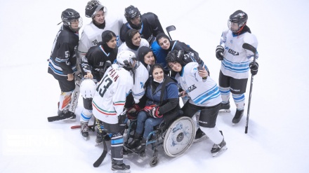 Ekipi kombëtar i femrave të Iranit në Hockey