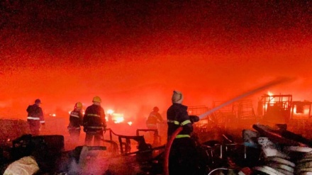 巴格达市中心发生火灾