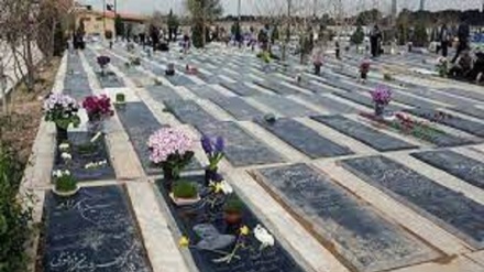 È sconsigliato portare i bambini alle cerimonie di lutto e al cimitero?