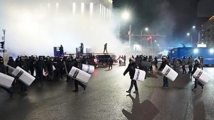 ממשלת קזחסטן התפטרה בעקבות הפגנות ענק שהתקיימו במדינה