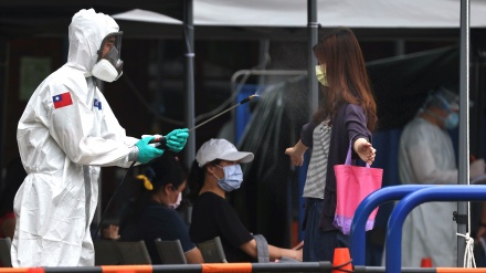 台湾新增52起本土确诊，比起前一天的82起少