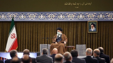 Kemenangan Benteng Produksi di Perang Ekonomi Musuh Menurut Rahbar