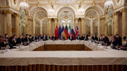 8th round of Vienna talks continue in Austrian capital as Iran says no to interim agreement