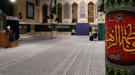 Kiongozi Muadhamu ashiriki maombolezo ya kumbukumbu ya kufa shahidi Bibi Fatima (SA) 