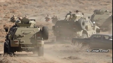Pangkalan al-Quds IRGC Gelar Manuver Militer dan Bantuan Sipil