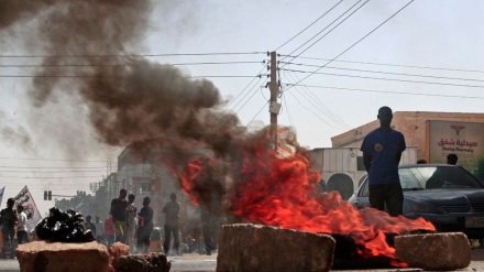 Seven protesters killed as Sudan security forces clash with protesters