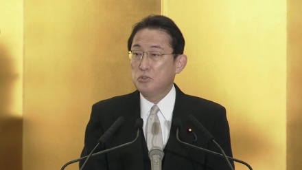 岸田首相、オミクロン株対応で自宅療養容認も