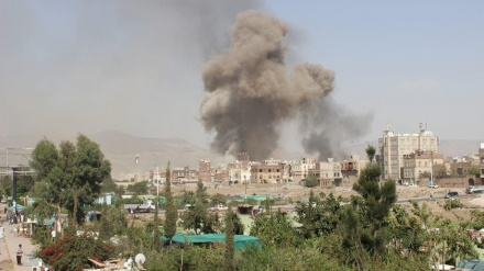  بمباران ساختمان پارلمان یمن در صنعاء توسط جنگنده های سعودی 