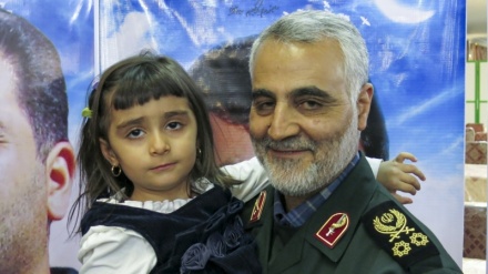 (FOTO) Iran, in ricordo del martire Soleimani- 2