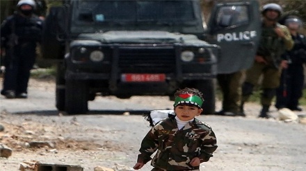 Sionistët: Vazhdimi i dhunës së kolonëve sionistë, rezulton me fillimin e Intifadës së tretë