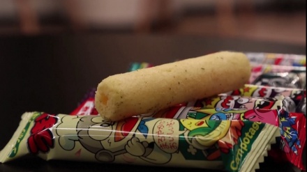 国民的駄菓子・うまい棒の値上げに東京のスナックバー関係者が複雑な心境