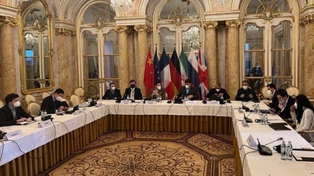 Working group discusses removal of anti-Iran sanctions at Vienna