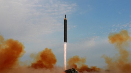韓国・ヨンハプ通信、「北朝鮮が発射したミサイルの最高速度はマッハ16」